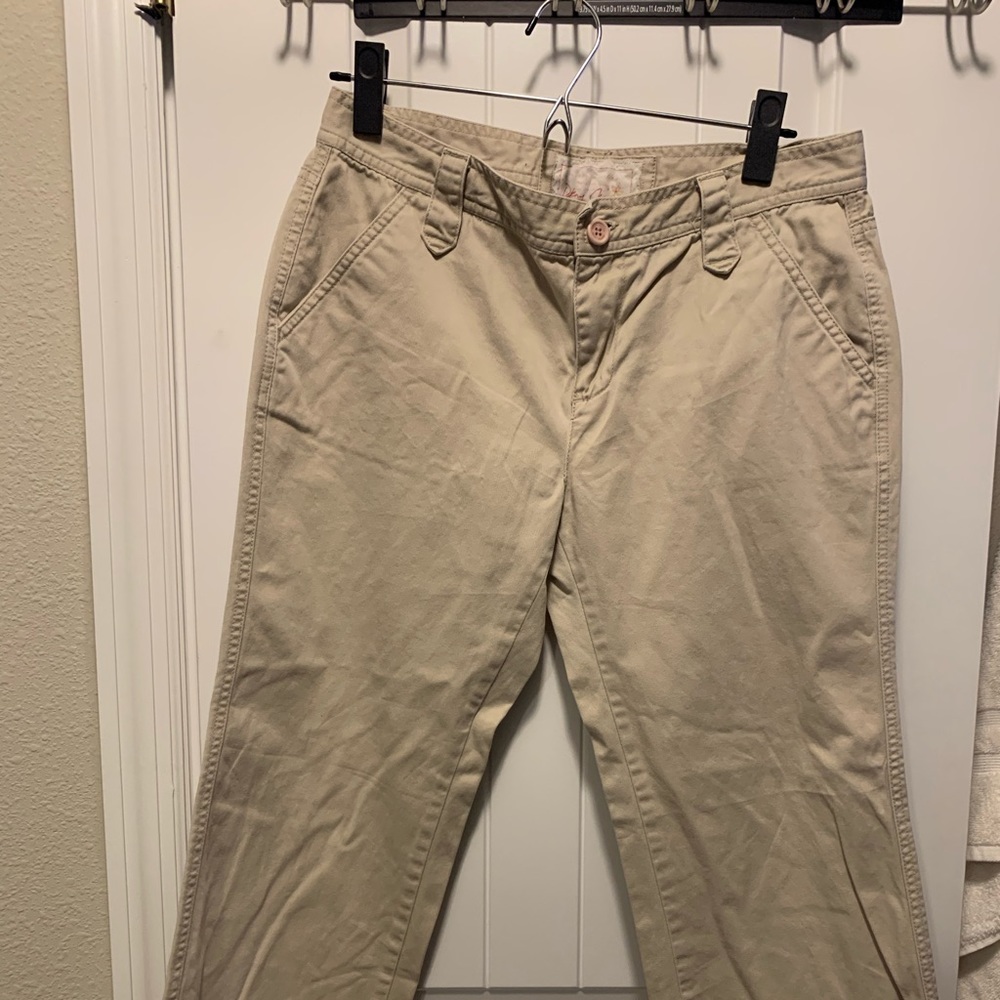 DNKY Capri